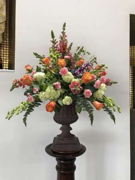 Large Fresh Flower Arrangement