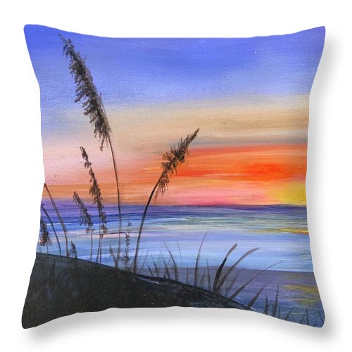 Sunrise at the beach - Throw Pillow